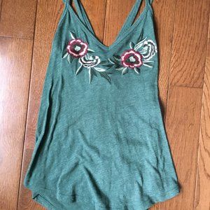 Abercrombie & Fitch embroidered floral cami sz xs
